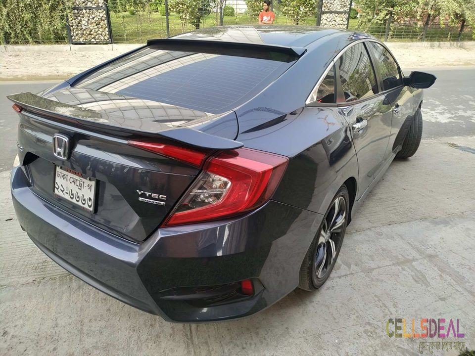 Honda Civic Turbo 2016 available for sale!