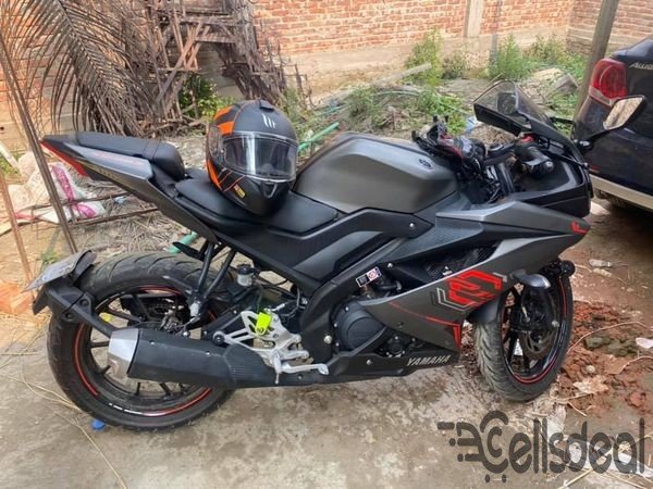 r15v3