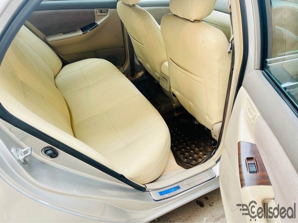 🚗 Toyota X Corolla. 🚗 Model 2000.