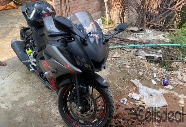 r15v3
