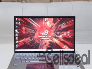 Asus vivobook 8th gen i7/512gb SSD/12gb ram/ Duel display/15.6inch FHD/super smart laptop