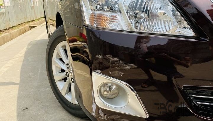 Toyota premio