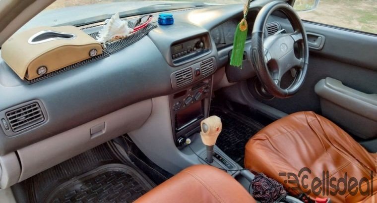 Toyota 111 xe