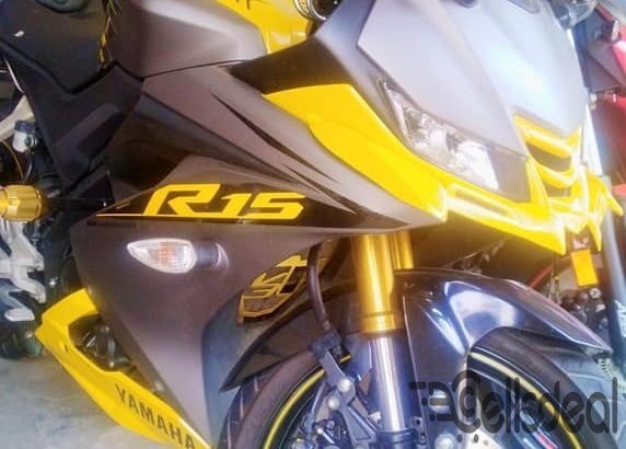 Yamaha r15 v3