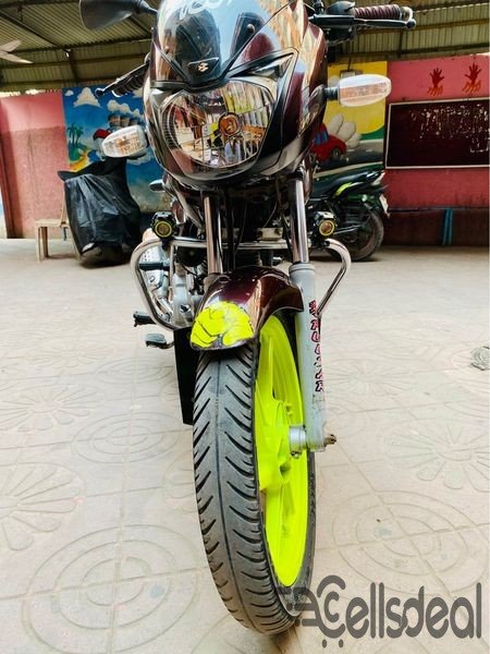 Pulsar 150