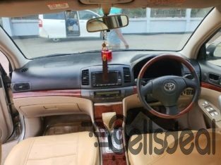 Toyota F Premio G