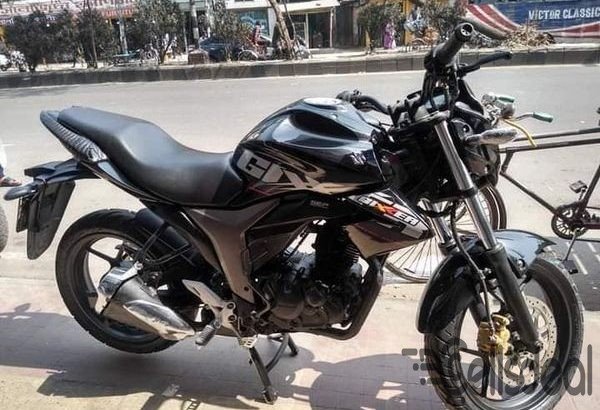 SUZUKI GIXXER SD