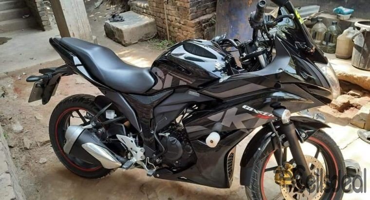 suzuki gixxer sf