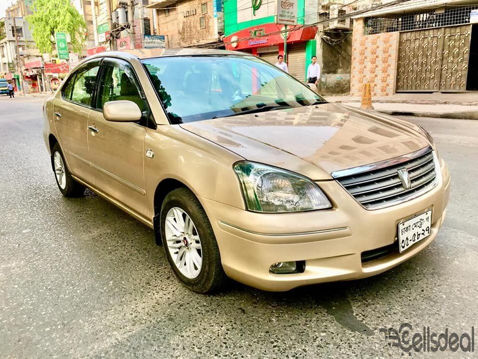 Toyota Premio F