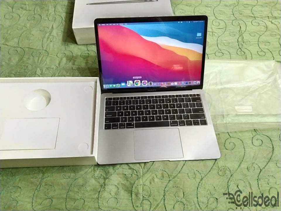Macbook Air