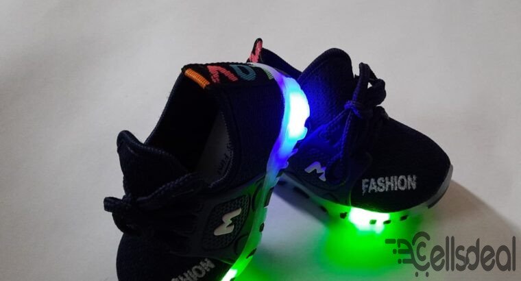 Excellent Soft and Comfortable Baby Lighting Shoes