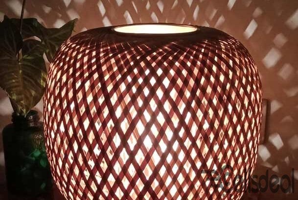 Eco Friendly Bamboo Made Oval Shaped Table Lamp